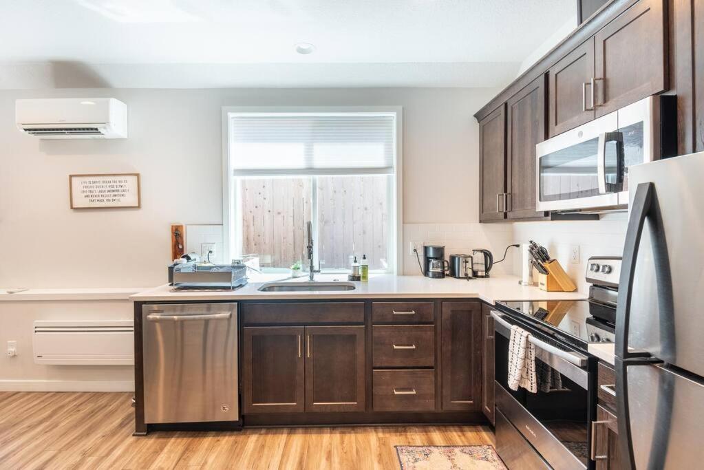 Walkable Apt Next To Restaurants, Bars, And Shops! Portland Exterior foto